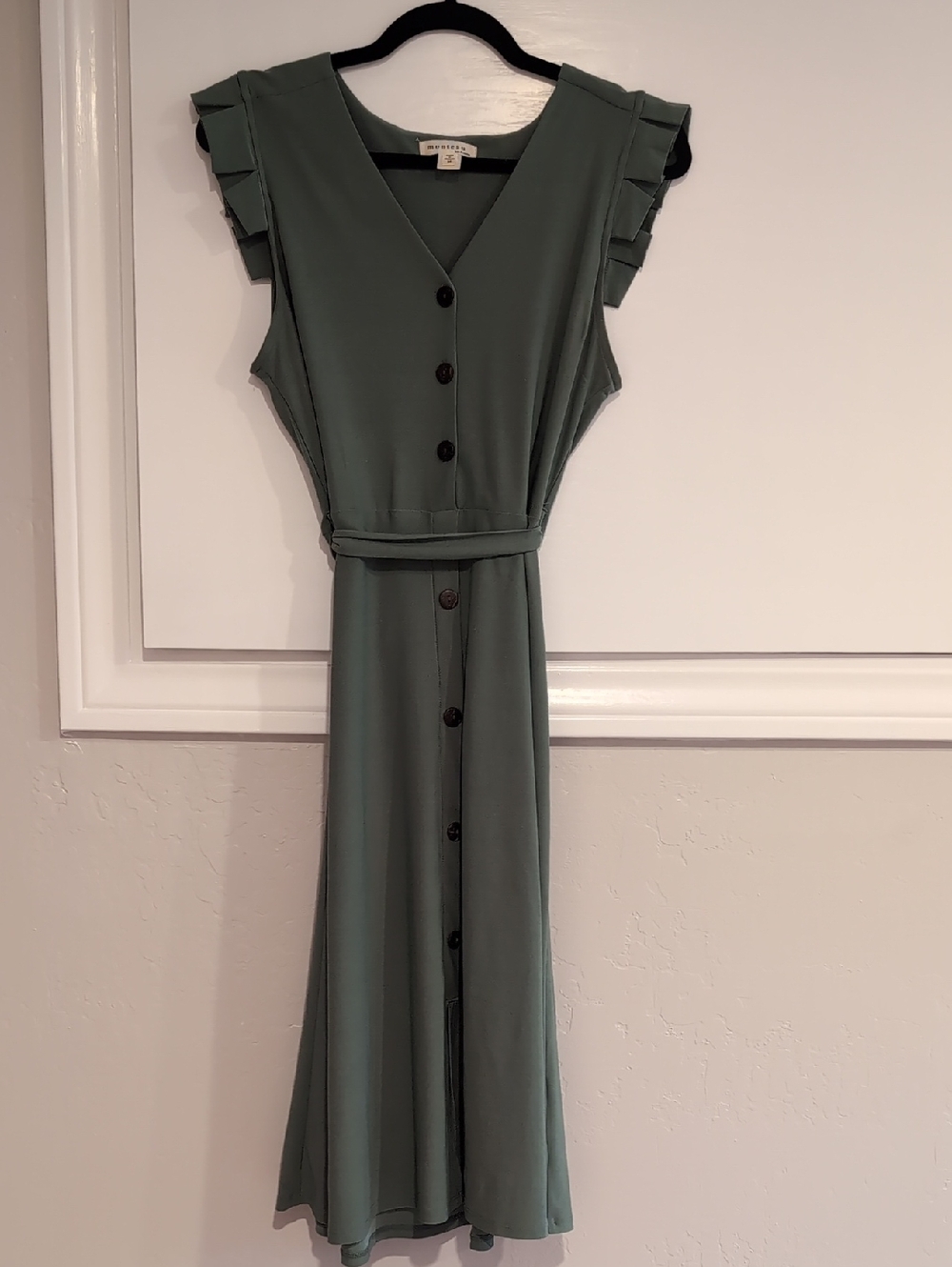 Monteau Sage Green Button-Front Midi Dress with Ruffle Cap Sleeves